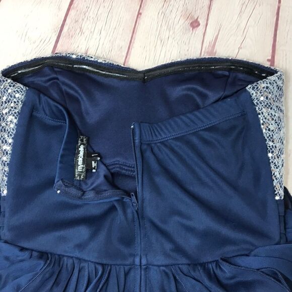 My Michelle sequin strapless handkerchief … - Picture 5 of 16